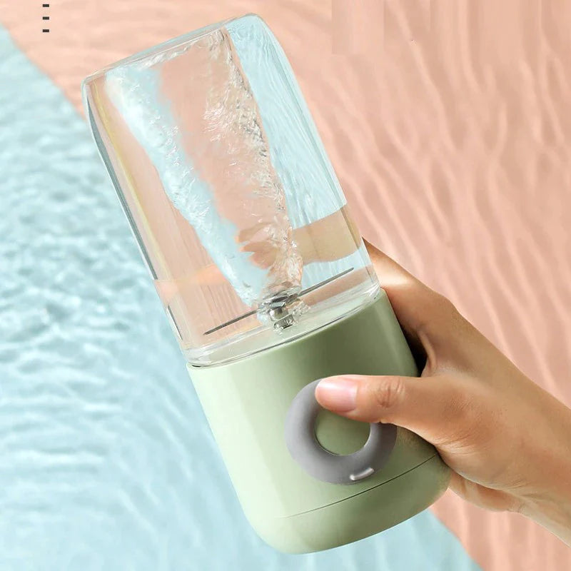 Draagbare mini-blender - altijd een gezonde shake bij de hand!