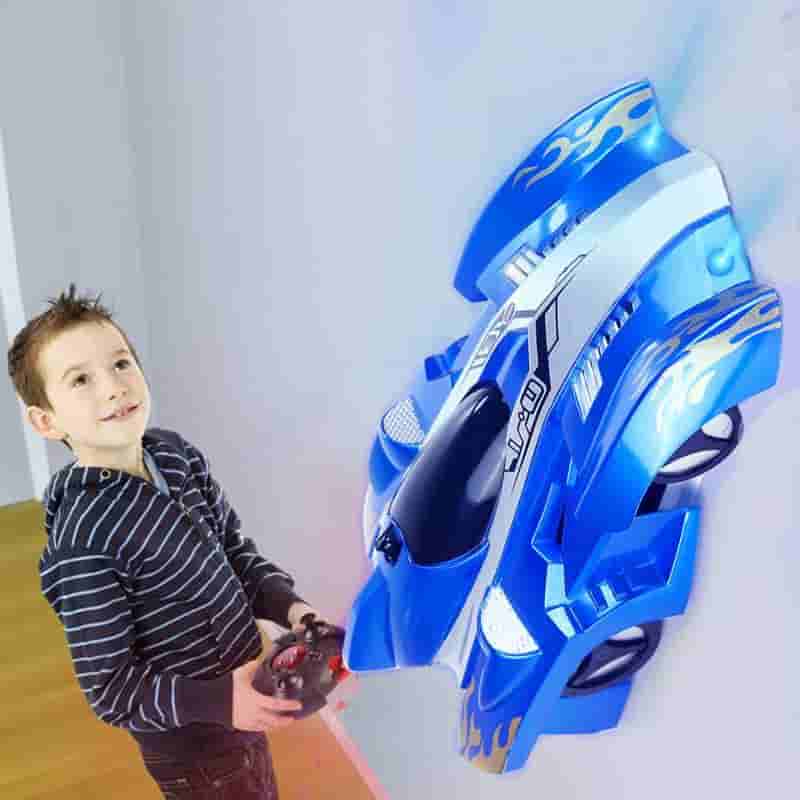 Spiderman Racer™ | Maak van je plafond en muren een racebaan